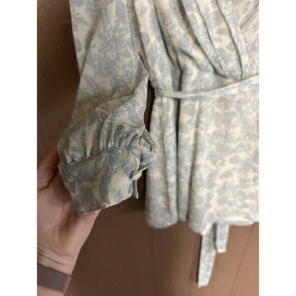 Express Blue & Beige V Neck Floral Long Sleeve‎ Jumpsuit Large Vintage Floral - Picture 2 of 8